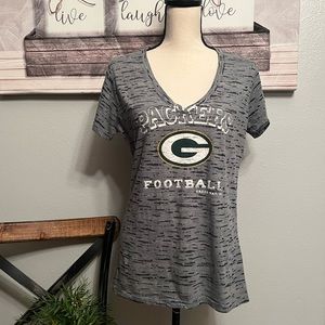 🏈NFL Team Apparel Women’s Green Bay Distressed V-Neck T-Shirt Size XL